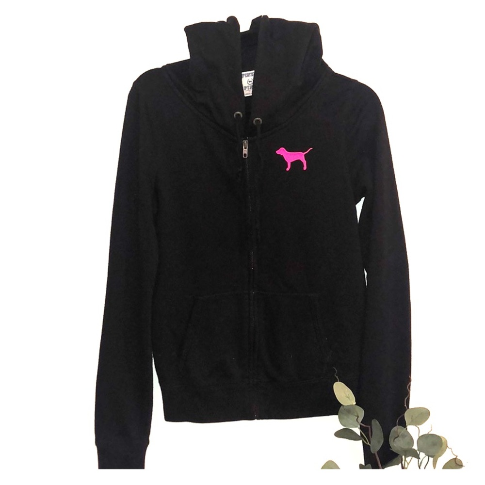 Medium lightly worn Love Pink zip up sweatshirt 🖤